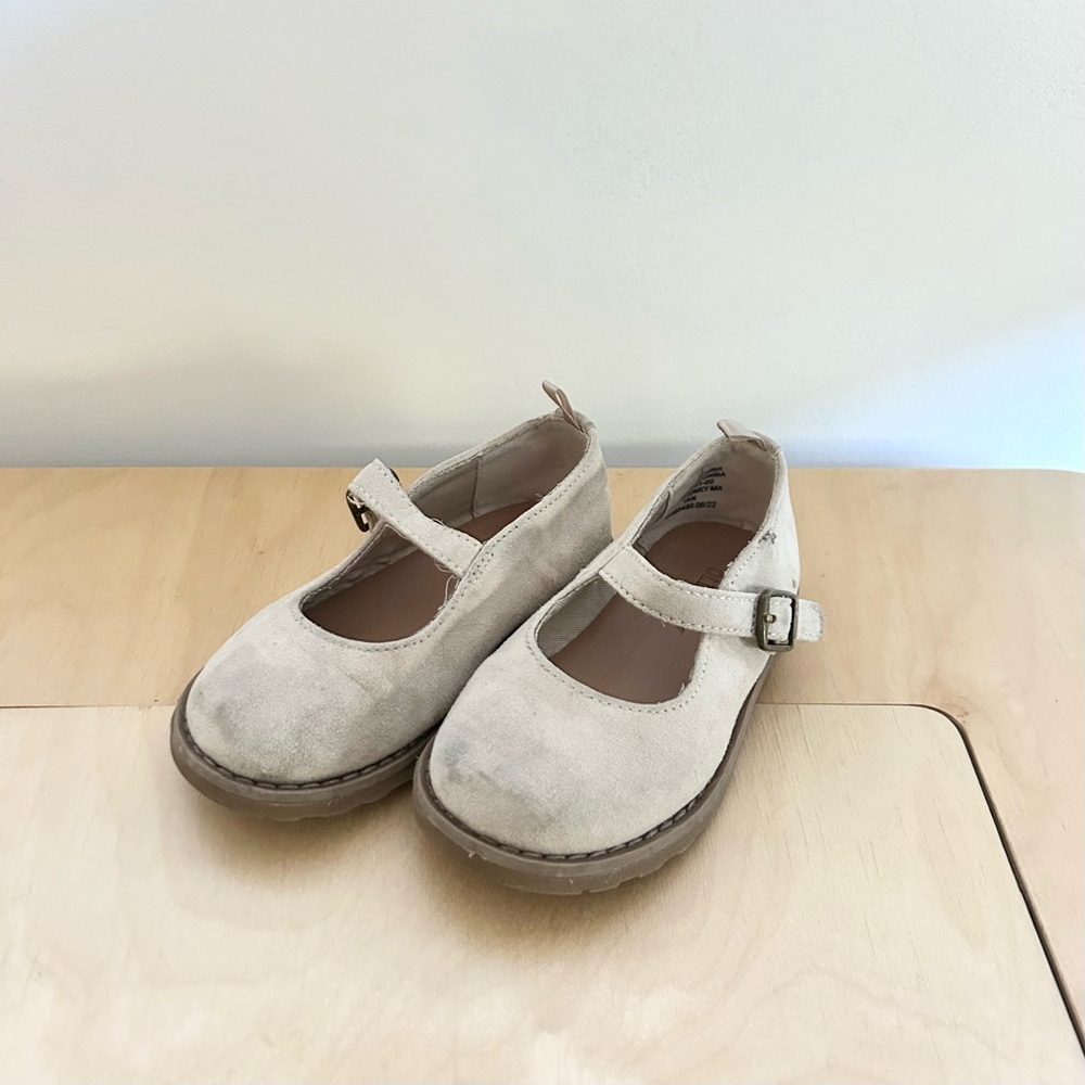Gray Faux Suede Mary Jane Shoes Toddler Sz 7